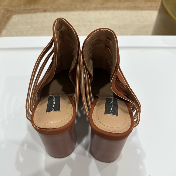 Steve Madden bootie mule “NIKKI” - Picture 5 of 5